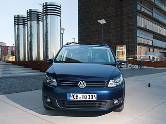 Фото "Ленты.Ру" и компании Volkswagen