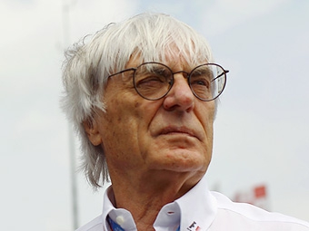 Хозяин "Формулы-1" пытается найти команду Петрову. Но ничего не получается