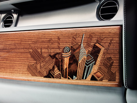 Rolls-Royce украсил салон «Фантома» деревянной мозаикой